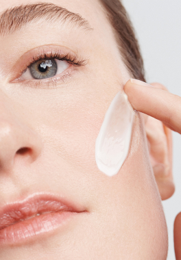 Calm Essentiel Emulsion Apaisante Clarins A l'extrait de Sauge Sclarée pas cher