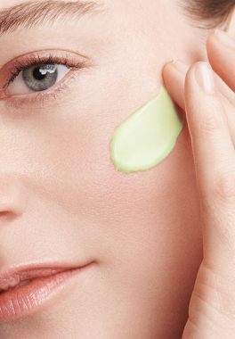 Calm Essentiel Gel Anti-Rougeurs Clarins A l'extrait de Sauge Sclarée pas cher