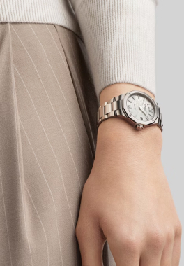 Riviera 10729 Baume & Mercier Montre à quartz sertie de diamants pas cher