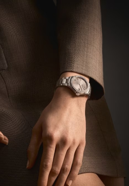 Riviera 10796 Baume & Mercier Montre à quartz sertie de diamants pas cher