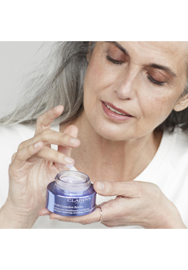 Nutri-Lumière Revive  Clarins Crème Anti-Âge Et Embellissante pas cher