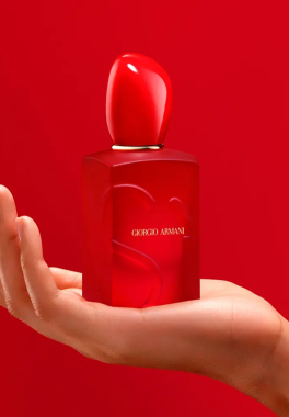 Sì Passione Red Bloom Armani Eau de parfum pas cher
