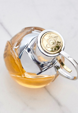 Wanted Girl  Azzaro Eau de Parfum pas cher