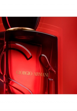 Sì Passione Intense Armani Eau de Parfum pas cher